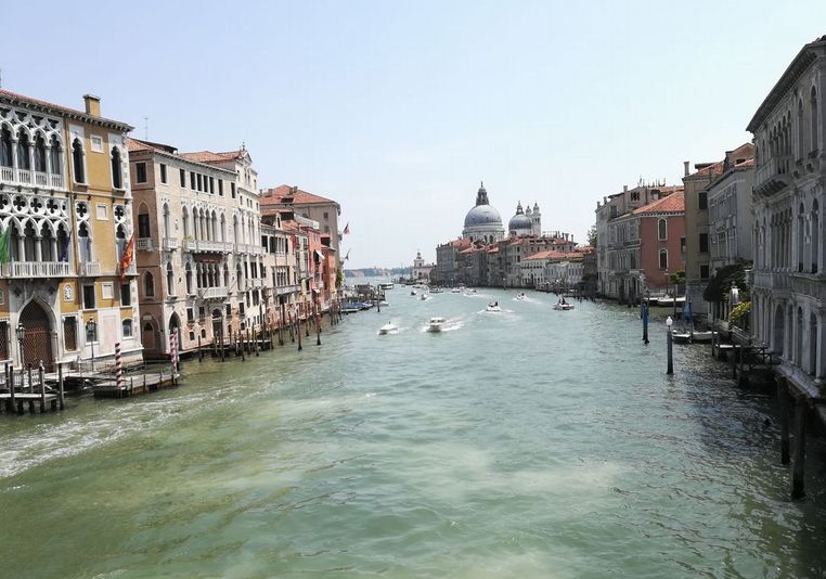Venezia- canale grande